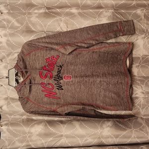 Colosseum, N. C. State, hoodie, size large